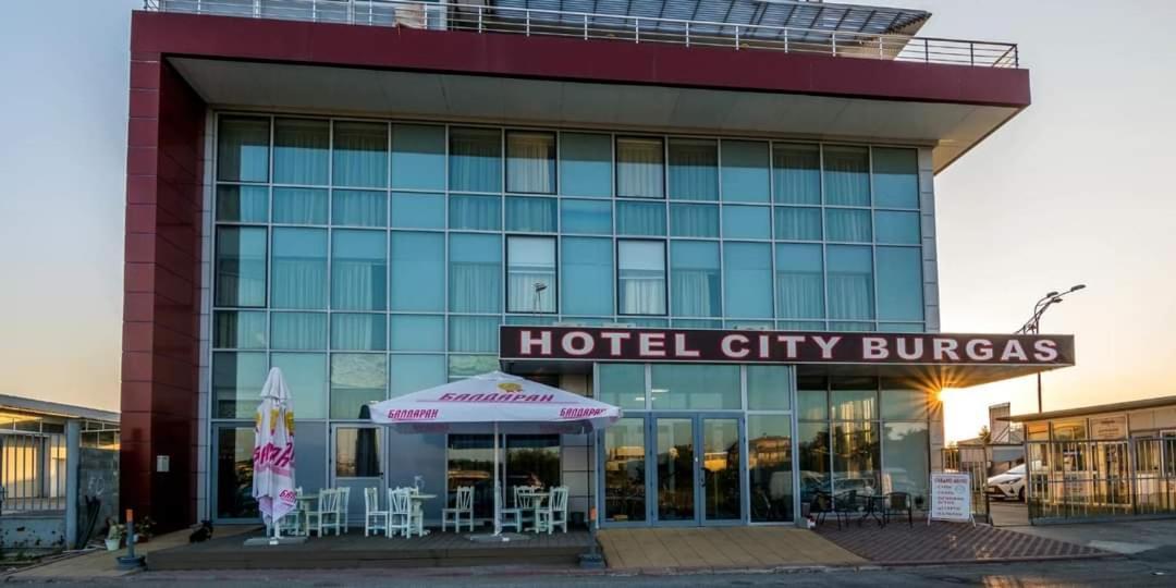 Hotel City Burgas ภายนอก รูปภาพ