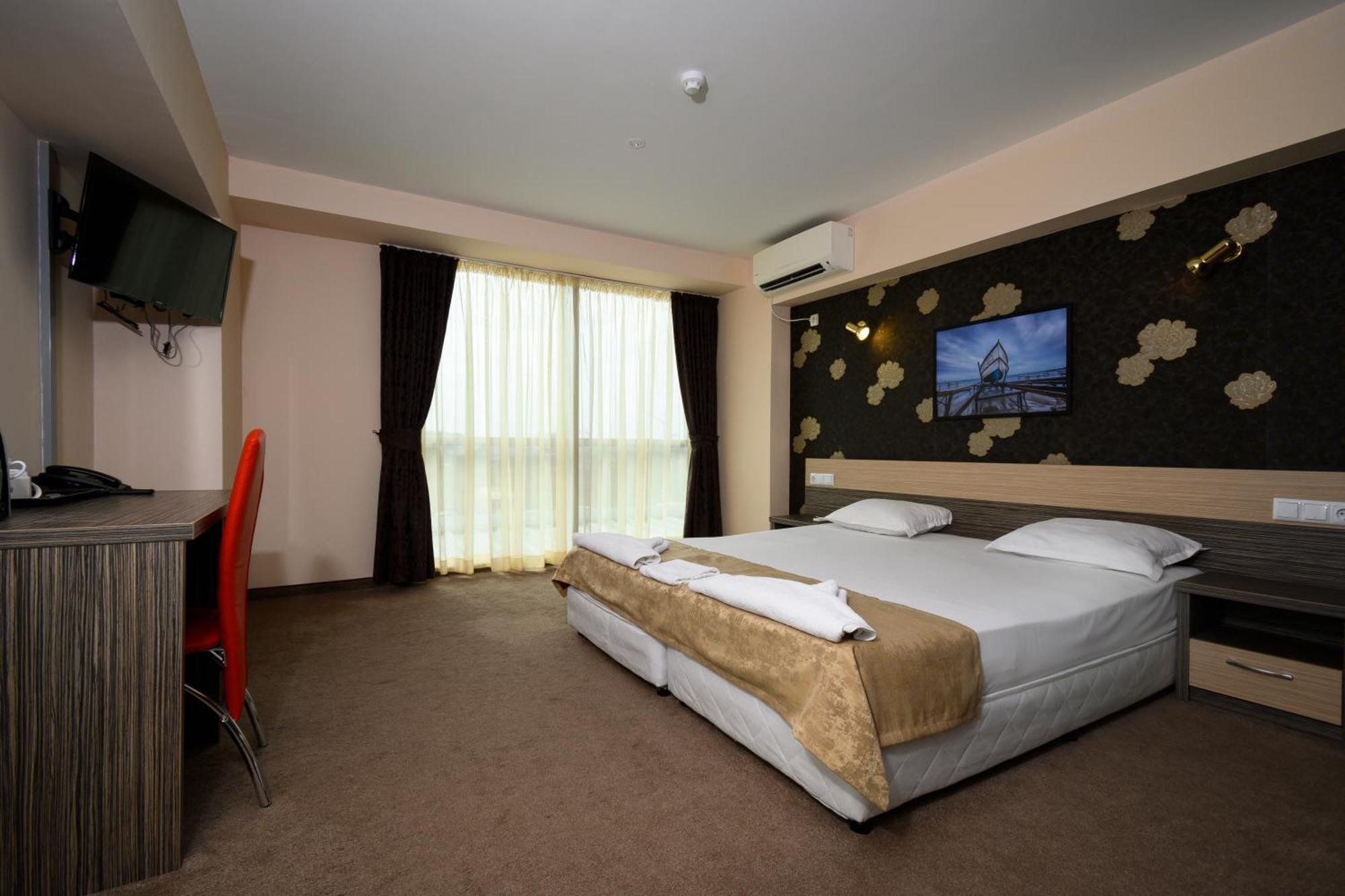 Hotel City Burgas ภายนอก รูปภาพ